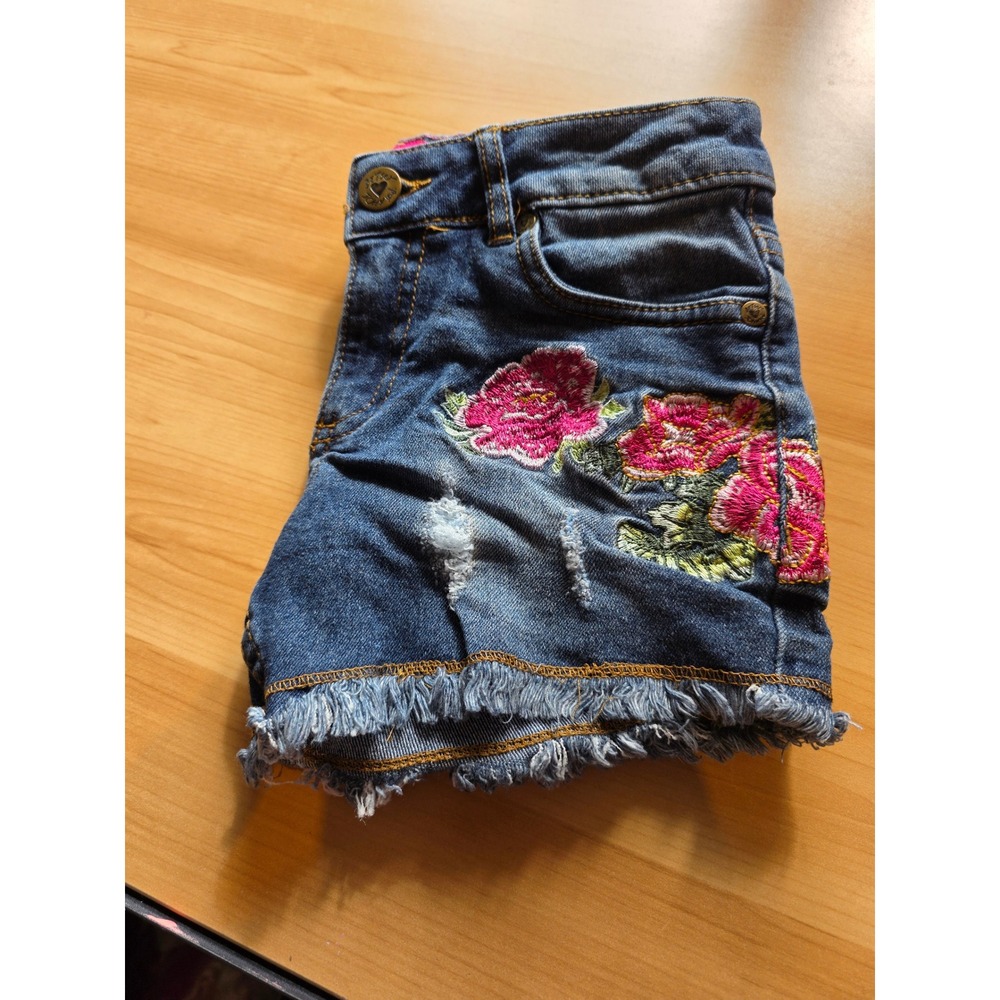 Betsey‎ Johnson Girls Blue Denim Floral Embroidered Distressed Shorts Size 7
